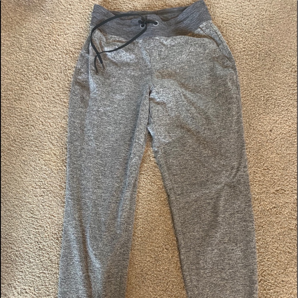 women’s athleta joggers